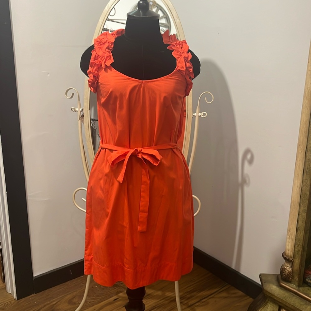Sleeveless dress